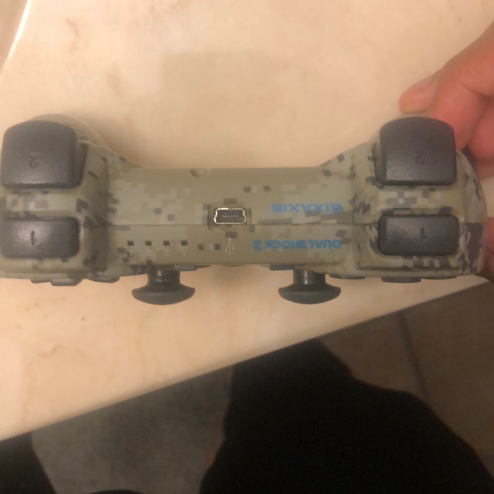 PS3 DualShock controller(wireless) - Picture 2 of 4